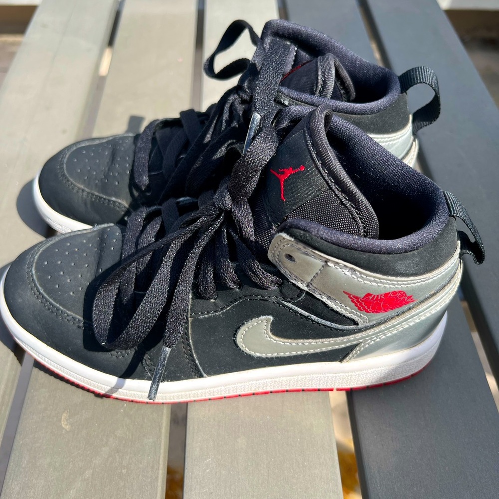 Jordan 1 MID Black and Red Sneakers for Kids Size 12 with box. Excellent Cond